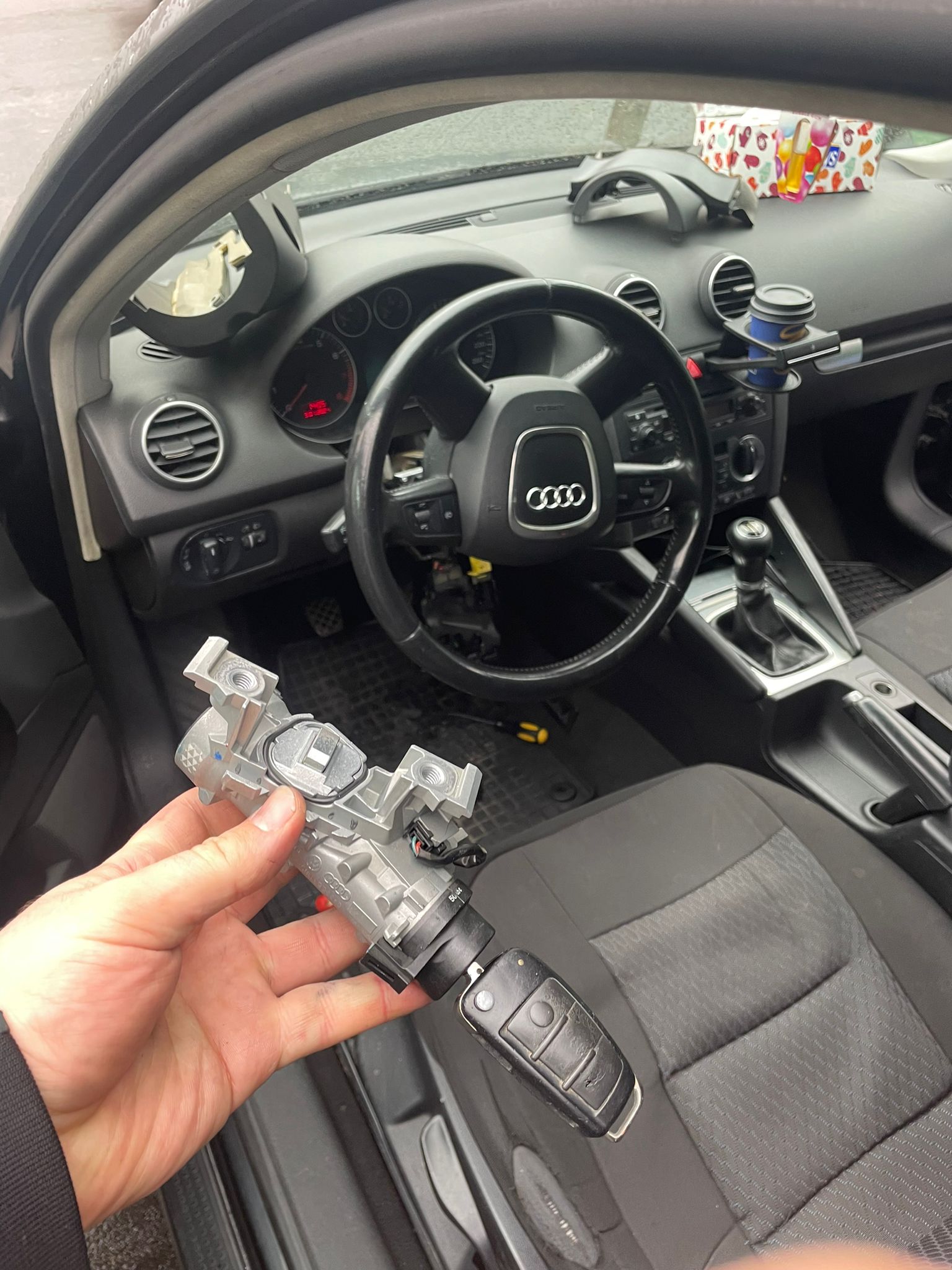 /img/reparatii/audi_a4_2.jpeg